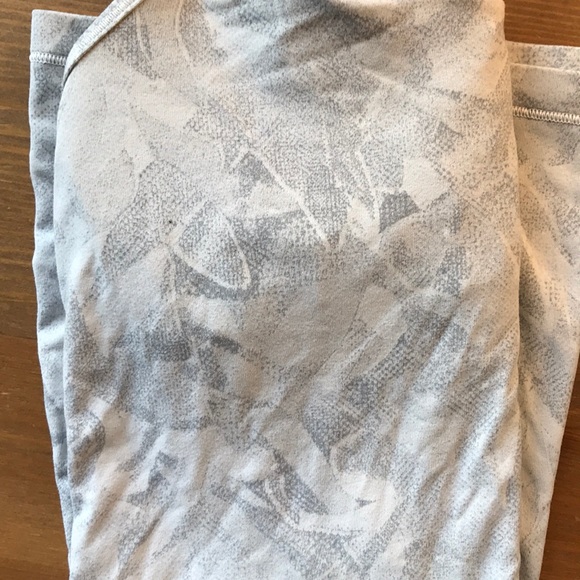 Lulu Power Y Tank - Picture 2 of 3